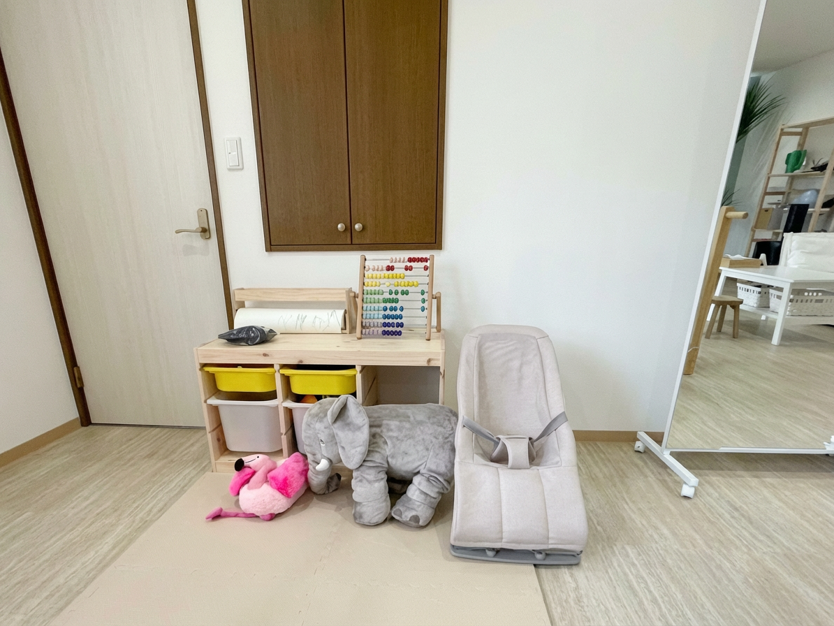 1_Apply_a_natural_filter_to_the_entire_image_to_e-1765255615725