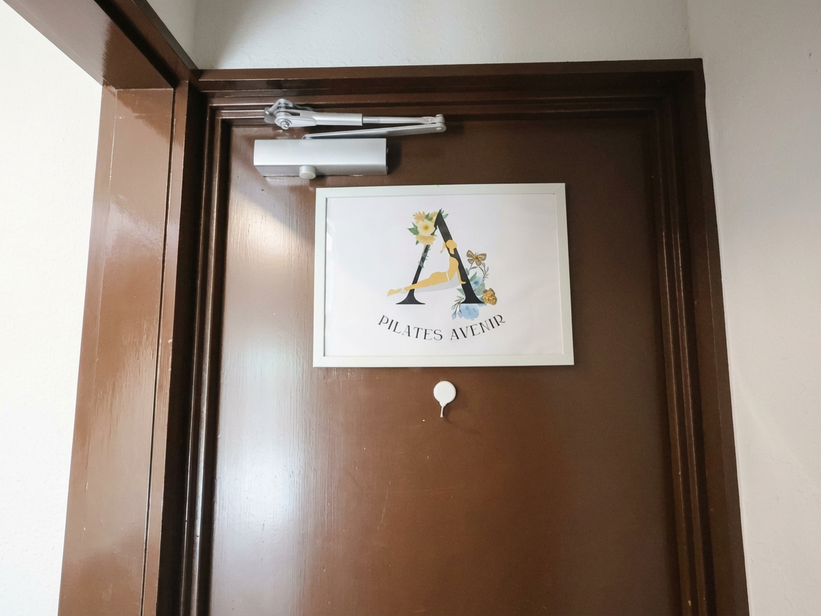 1_Enhance_the_overall_brightness_and_clarity_of_t-1765175352020