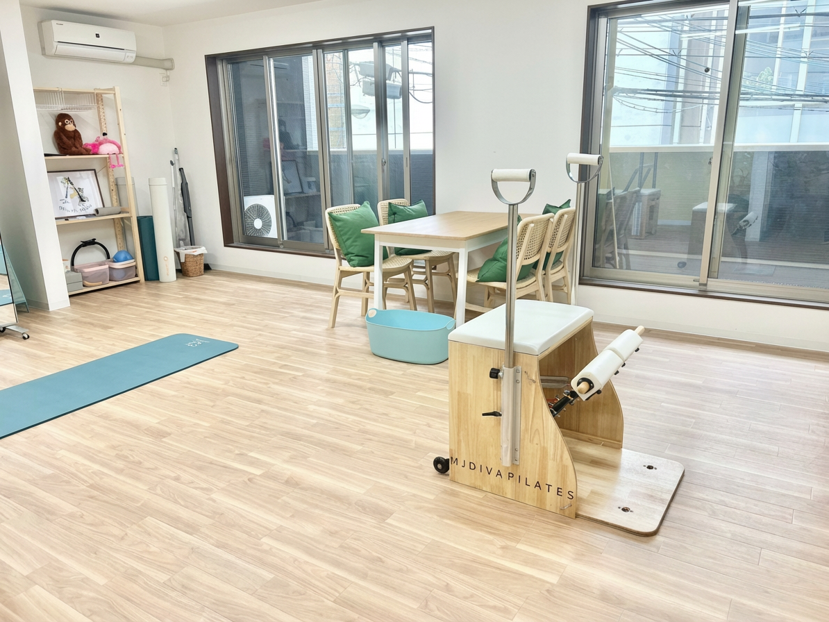 Apply_a_natural_filter_to_enhance_the_overall_brig-1765345516605