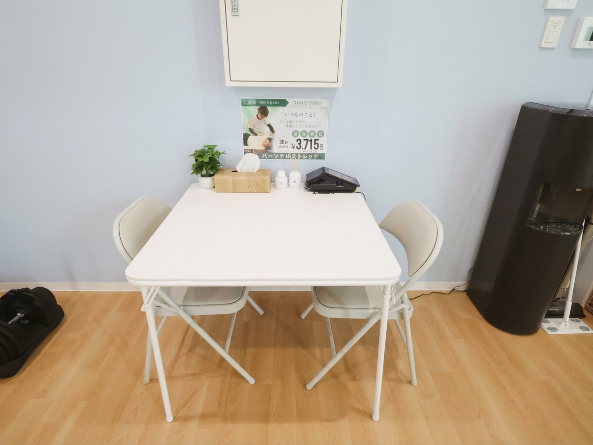 Apply_a_natural_filter_to_the_entire_image_to_enha-1765175909703