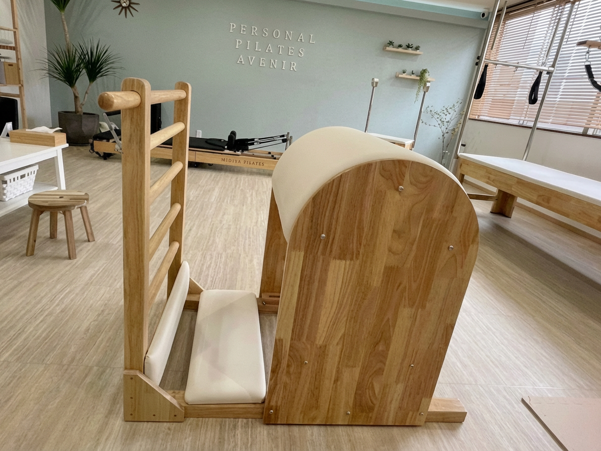 Enhance_the_image_to_maintain_its_authentic_store_-1765255347359