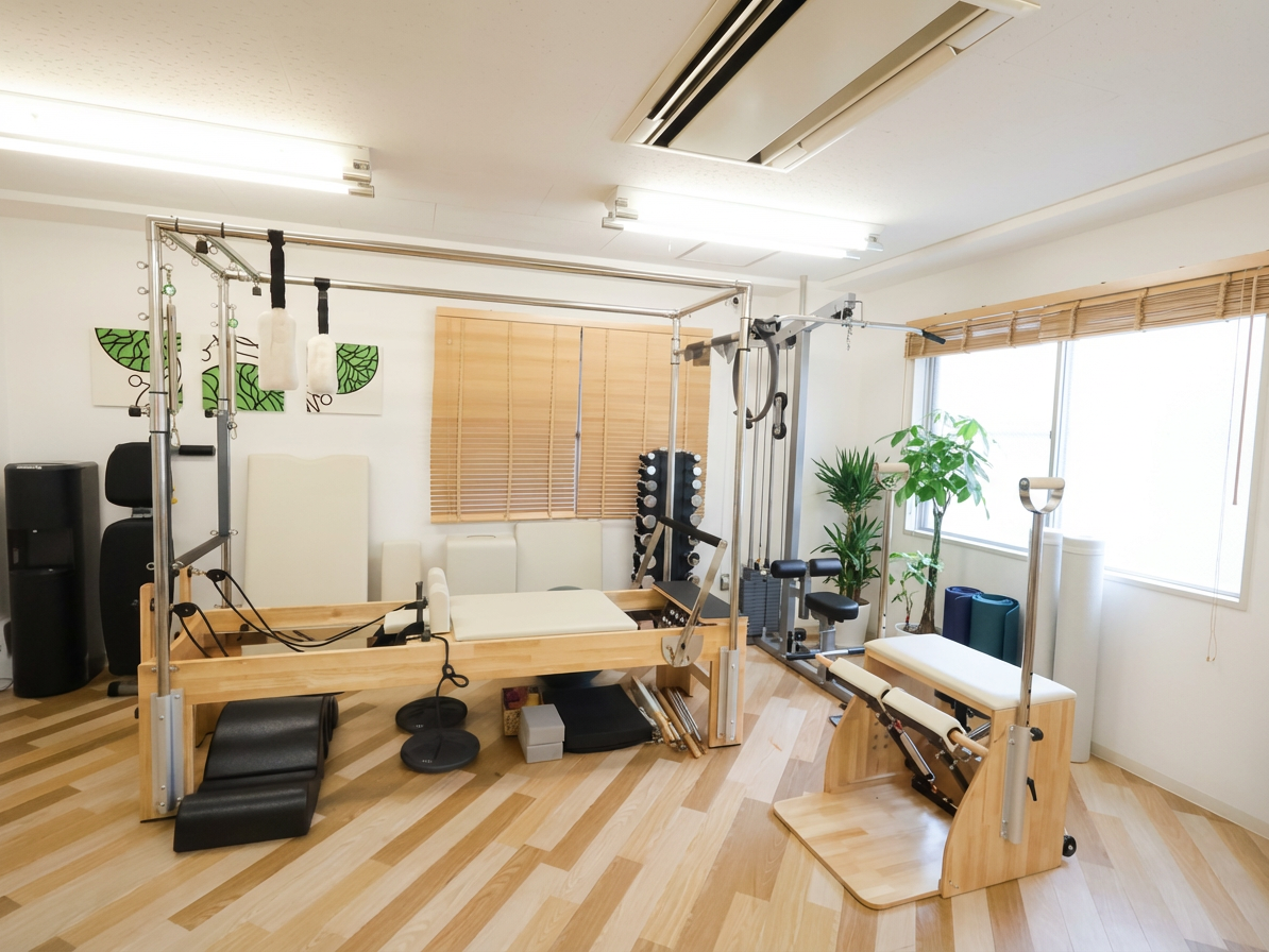 Enhance_the_image_to_maintain_its_authentic_studio-1765348023697