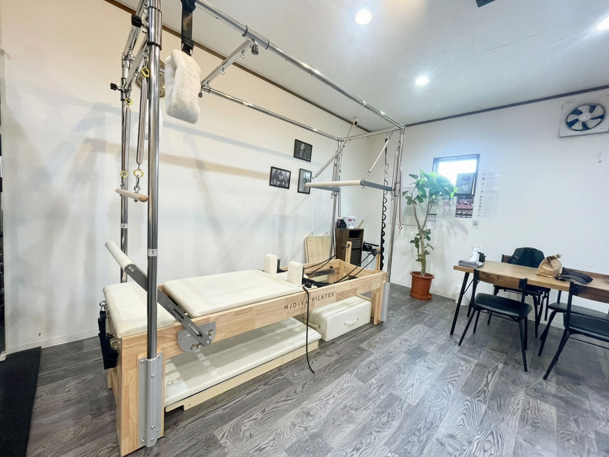 Enhance_the_overall_brightness_and_clarity_of_the_-1765434827914