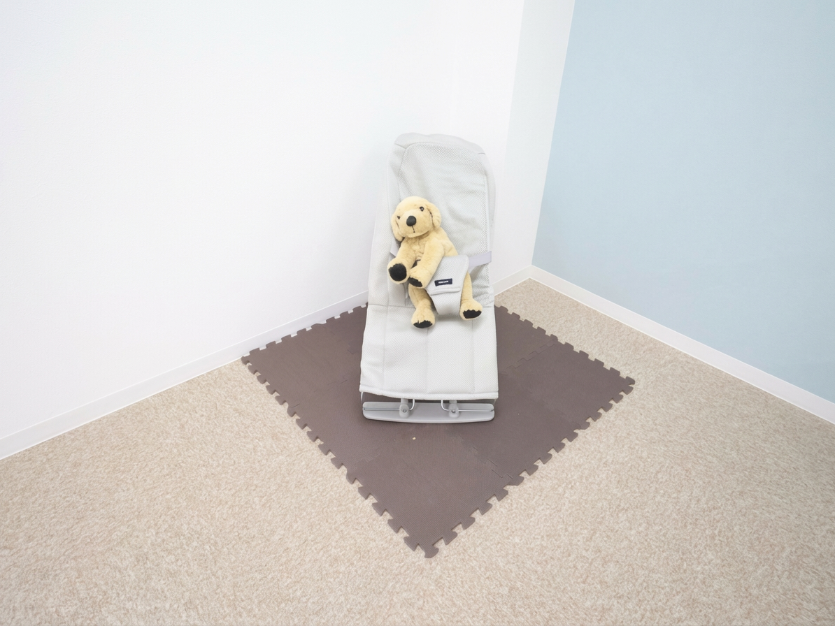 Enhance_the_overall_brightness_and_clarity_of_the_-1765436026788