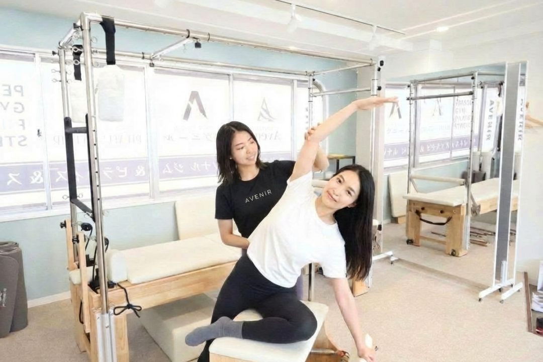 Reduce_the_size_of_the_text_on_the_shirt_worn_by_t-1765072847067(3)