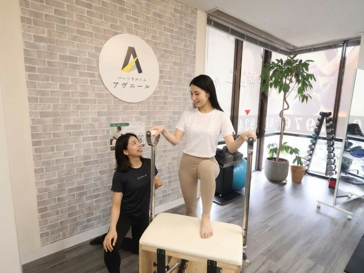 Using_Image_1_as_the_base_replace_the_face_and_ha-1765155877059(1)