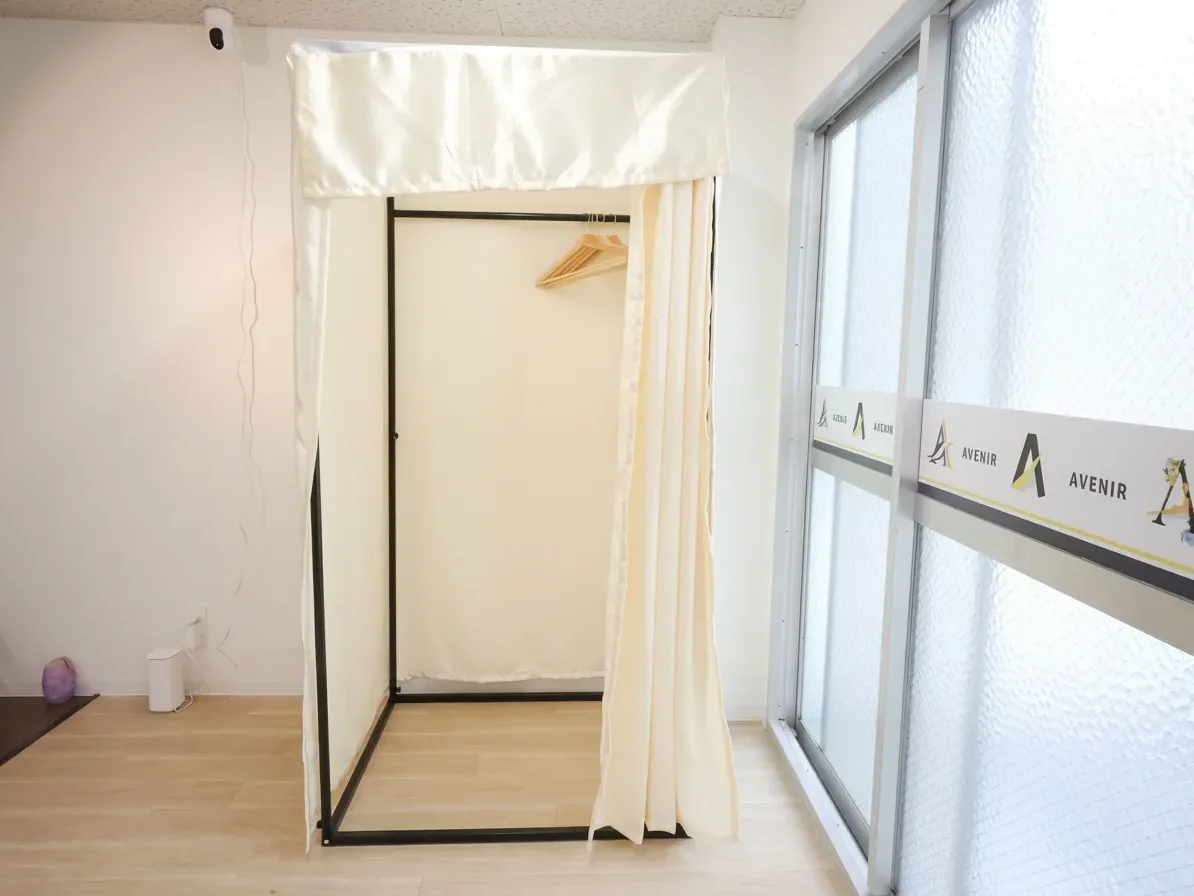 kawachinagano-slider8412-7 ピラティスアヴニール河内長野店の着替えに使えるスペース