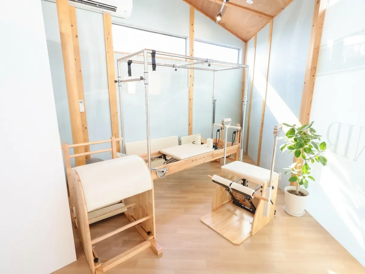 moriguchi-slider5689-3 ピラティスアヴニール守口店の完全個室スタジオの内観