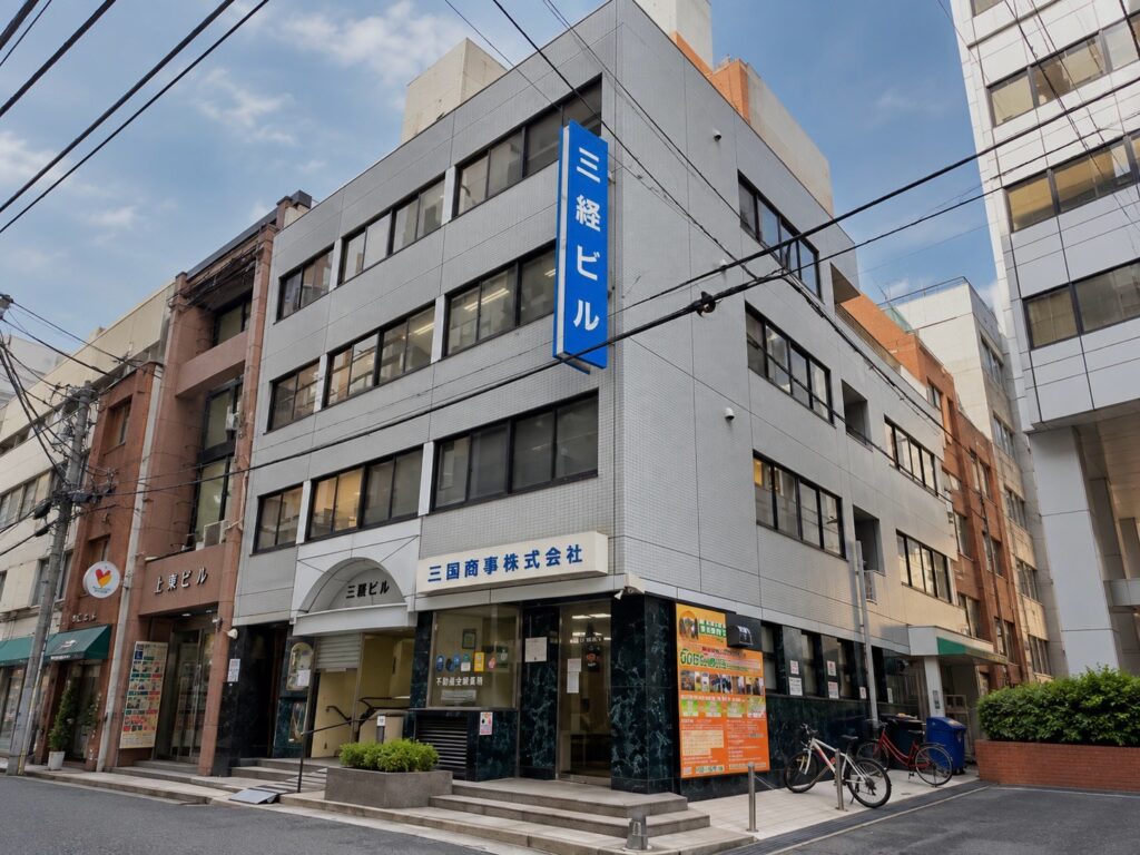 ピラティスアヴニール神戸三宮店の外観